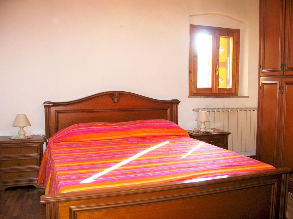 אמפולי Agriturismo Martignana Alta חדר תמונה