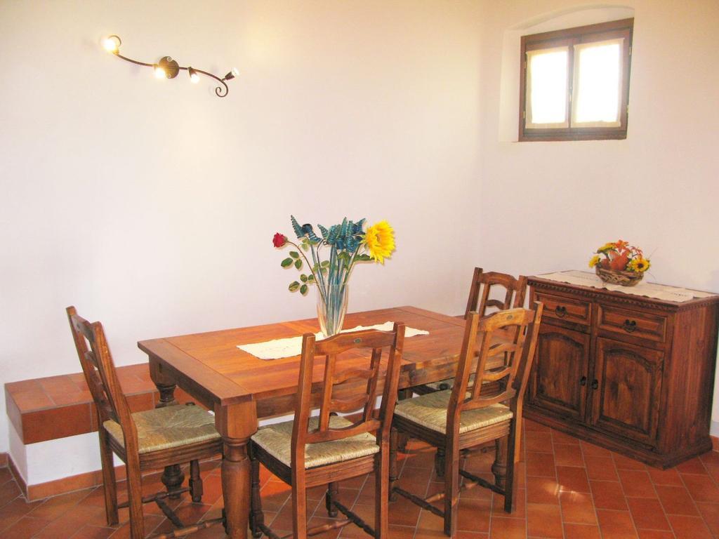 אמפולי Agriturismo Martignana Alta חדר תמונה